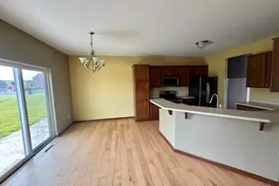 1203 Hazelcrest Dr, Watertown, WI 53094 - Photo 4