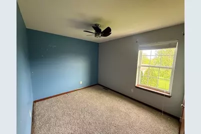 1203  Hazelcrest Dr, Watertown, WI 53094 - Photo 10
