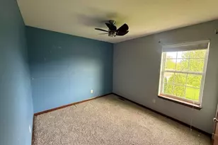 1203 Hazelcrest Dr, Watertown, WI 53094 - Photo 10
