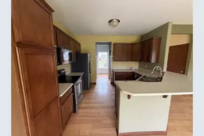 1203  Hazelcrest Dr, Watertown, WI 53094 - Photo 6