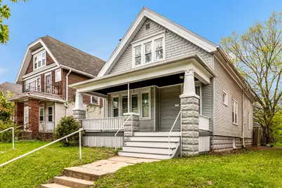 2631 N 40th St, Milwaukee, WI 53210 - Photo 2