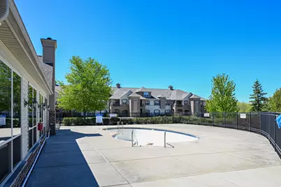 2849 W Drexel Ave #618, Franklin, WI 53132 - Photo 28