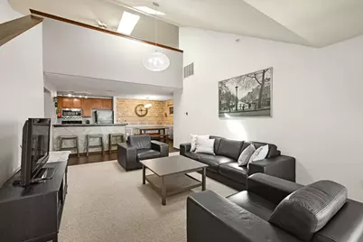 2849 W Drexel Ave #618, Franklin, WI 53132 - Photo 2