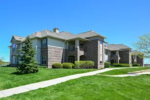 2849 W Drexel Ave, Franklin, WI 53132 - Photo 30