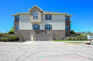 2849 W Drexel Ave, Franklin, WI 53132 - Photo 24