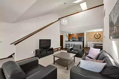 2849 W Drexel Ave #618, Franklin, WI 53132 - Photo 4