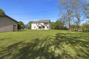 9485 S 96th St, Franklin, WI 53132 - Photo 42