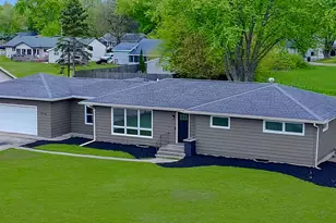 35728 90th Pl, Randall, WI 53181 - Photo 1