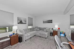 8348 W Cold Spring Rd, Greenfield, WI 53220 - Photo 26
