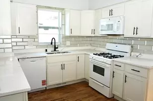 2113 16th St, Racine, WI 53403 - Photo 2