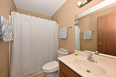 N110W16973  Ashbury Cir #3, Germantown, WI 53022 - Photo 14