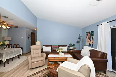 N110W16973  Ashbury Cir #3, Germantown, WI 53022 - Photo 4