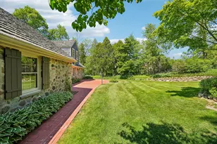 1260 Lakeside Dr, Elm Grove, WI 53122 - Photo 8