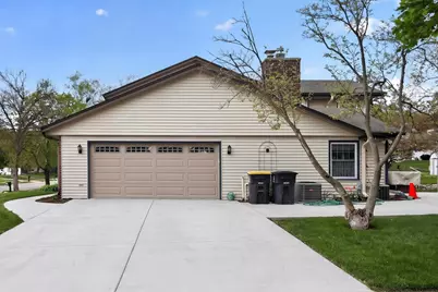 517  Cambridge Ave, Waukesha, WI 53188 - Photo 6
