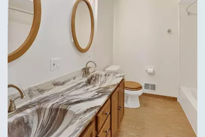 517  Cambridge Ave, Waukesha, WI 53188 - Photo 22