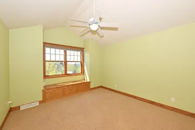 304  Nautica Dr, Port Washington, WI 53074 - Photo 16