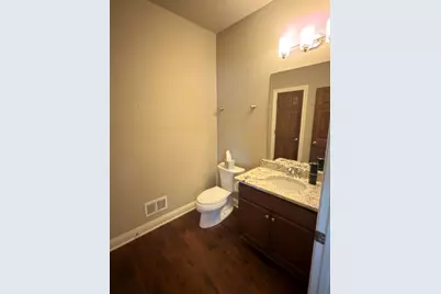 N63W13355  Hummingbird Way, Menomonee Falls, WI 53051 - Photo 22