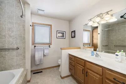 3328  Bayside Ct, La Crosse, WI 54601 - Photo 16