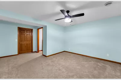 613  Annecy Park Cir, Racine, WI 53185 - Photo 44