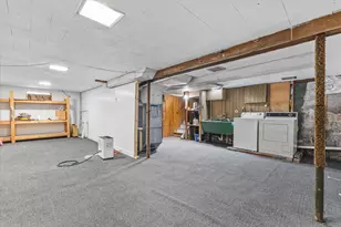 3947 S 1st Pl, Milwaukee, WI 53207 - Photo 38