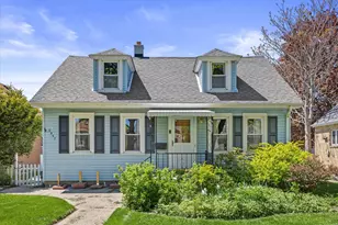 3947 S 1st Pl, Milwaukee, WI 53207 - Photo 2