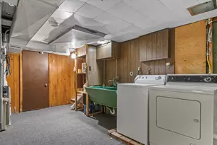 3947 S 1st Pl, Milwaukee, WI 53207 - Photo 36