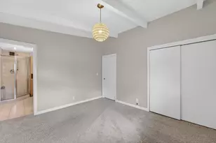 807 E Wahner Pl, Bayside, WI 53217 - Photo 20