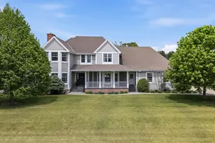 N61W29060 Parkside Pl, Merton, WI 53029 - Photo 2