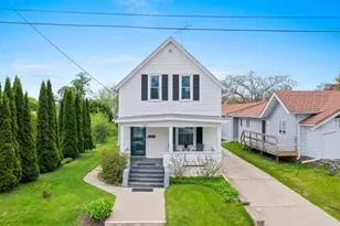 1015 Green St, Manitowoc, WI 54220 - Photo 46