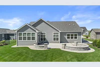 8929  Creekside Cir, Pleasant Prairie, WI 53158 - Photo 48