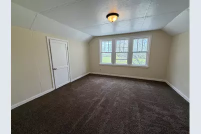 825 S 17th St, Sheboygan, WI 53081 - Photo 12