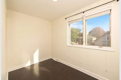 359 E Montana St, Milwaukee, WI 53207 - Photo 16