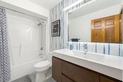 3818 S Centennial Cir, Milwaukee, WI 53221 - Photo 30