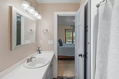 3718  Shepherd Ln, Manitowoc, WI 54220 - Photo 18