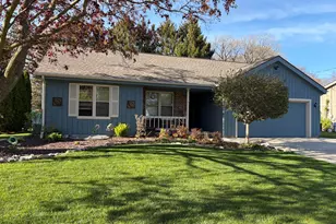 3718 Shepherd Ln, Manitowoc, WI 54220 - Photo 34