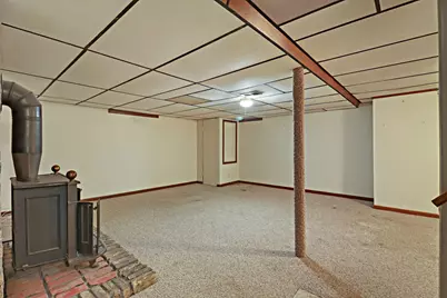 5025  Harrison Rd, Pleasant Prairie, WI 53142 - Photo 16