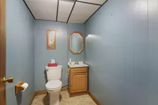 5025 Harrison Rd, Pleasant Prairie, WI 53142 - Photo 18
