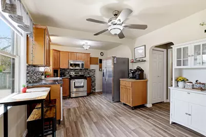 3634  Koehler Dr, Sheboygan, WI 53083 - Photo 4