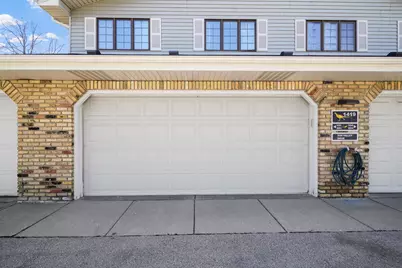 1419  Sun Valley Dr #101, Racine, WI 53406 - Photo 6