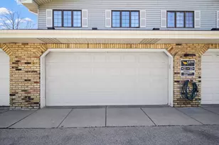 1419 Sun Valley Dr, Racine, WI 53406 - Photo 6