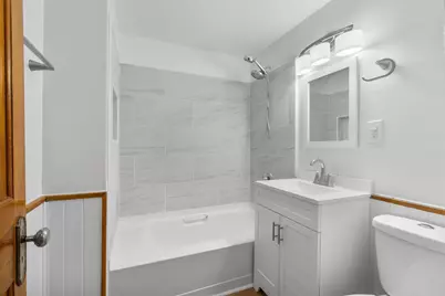2116 S 70th St, West Allis, WI 53219 - Photo 22