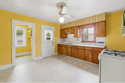 503 E South St, Beaver Dam, WI 53916 - Photo 6