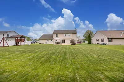 1440 W Mario Ln, Oak Creek, WI 53154 - Photo 28
