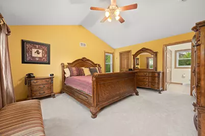 1440 W Mario Ln, Oak Creek, WI 53154 - Photo 12