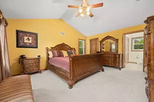 1440 W Mario Ln, Oak Creek, WI 53154 - Photo 12