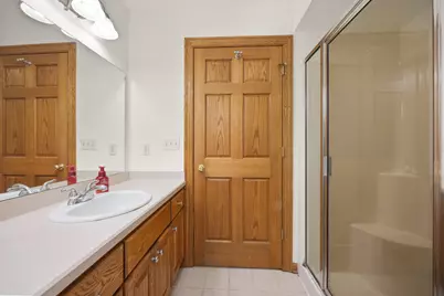 1440 W Mario Ln, Oak Creek, WI 53154 - Photo 14