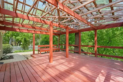 7130  Maple Ter, Wauwatosa, WI 53213 - Photo 4