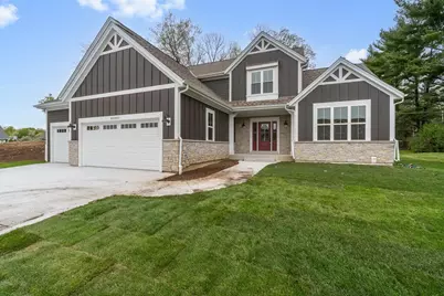 W221N3075  Greenwood Rd, Pewaukee, WI 53186 - Photo 1