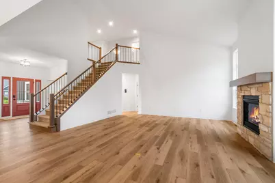 W221N3075  Greenwood Rd, Pewaukee, WI 53186 - Photo 8