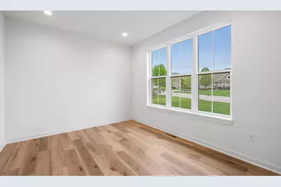 W221N3075  Greenwood Rd, Pewaukee, WI 53186 - Photo 18